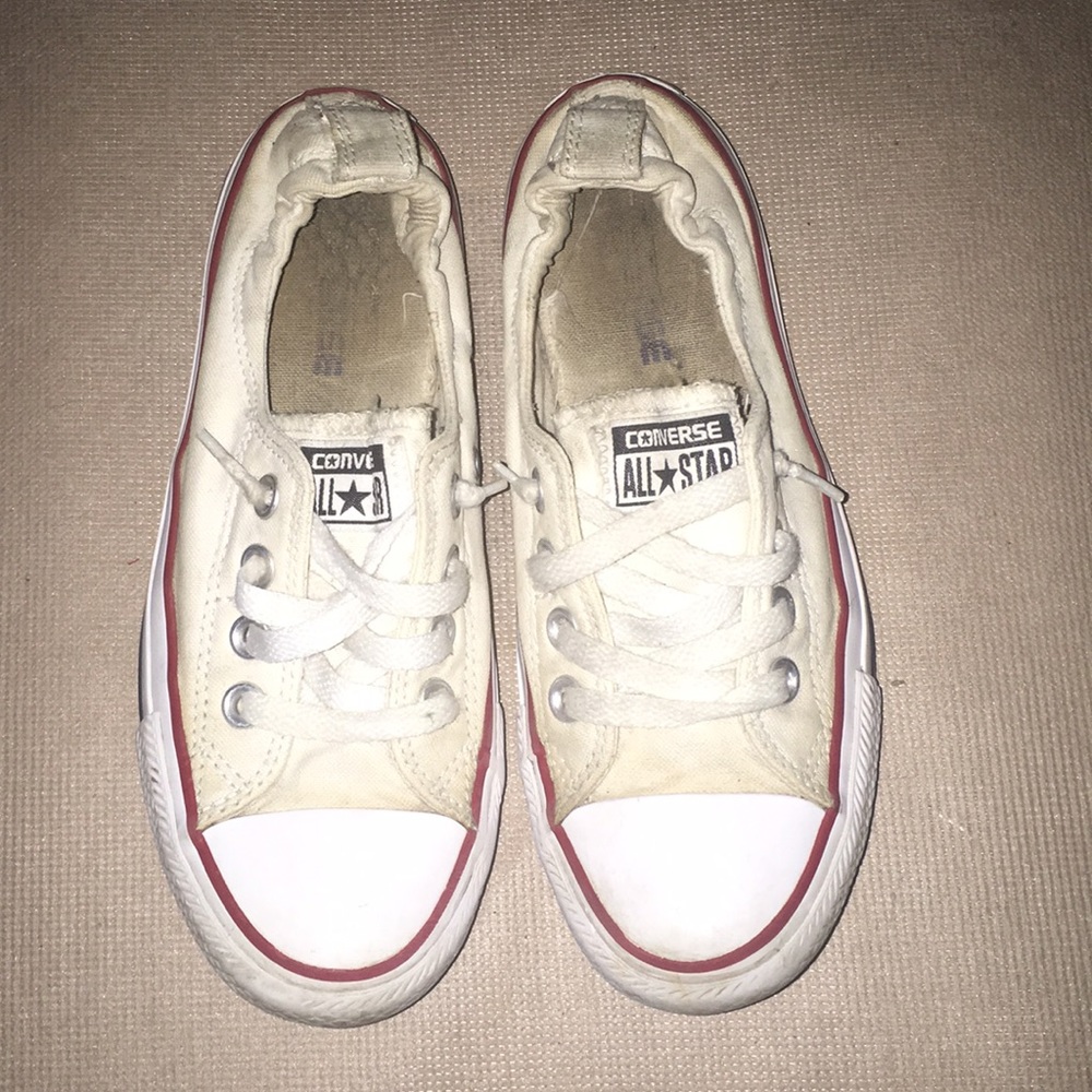 Low white converse